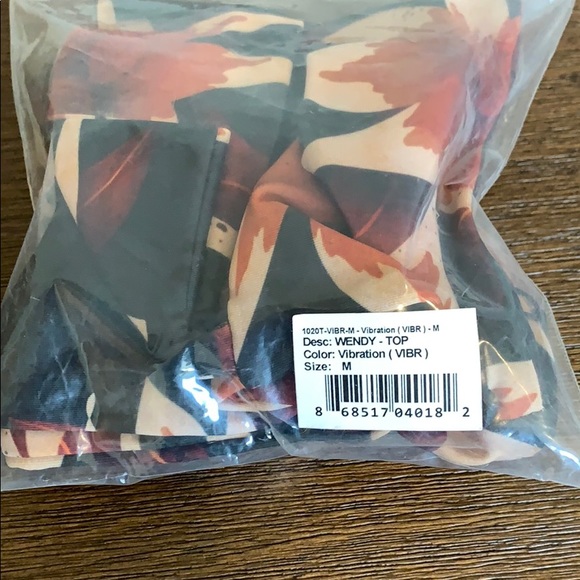 Stone Fox Swim Wendy Top - Picture 4 of 5